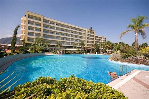 Presa Di Finica Hotel & Suites Финике Екстериор снимка