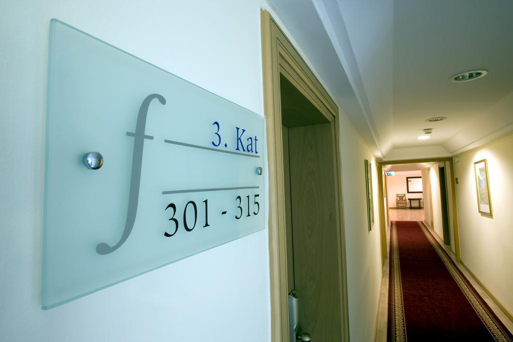Presa Di Finica Hotel & Suites Финике Екстериор снимка